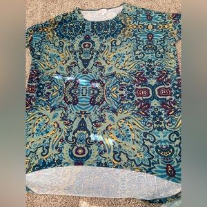 Lularoe Irma Shirt S